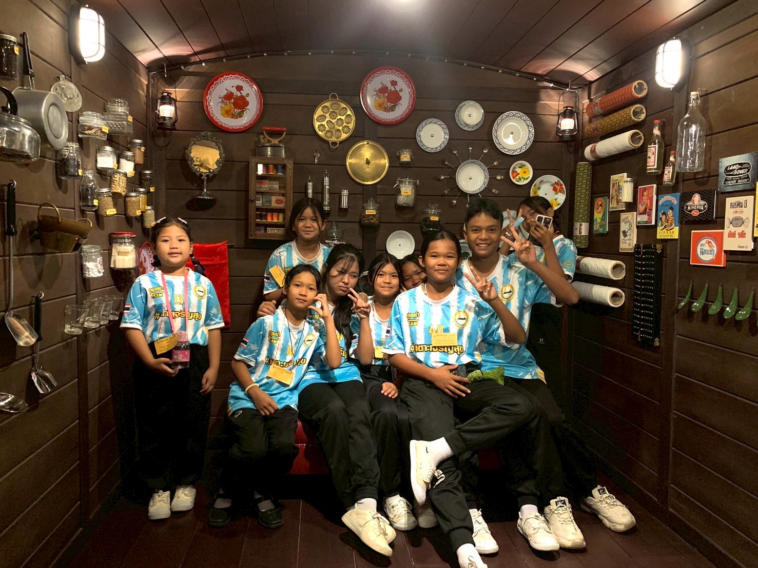 LINE_ALBUM_คณะ ธันวาคม 2568_251209_4.jpg