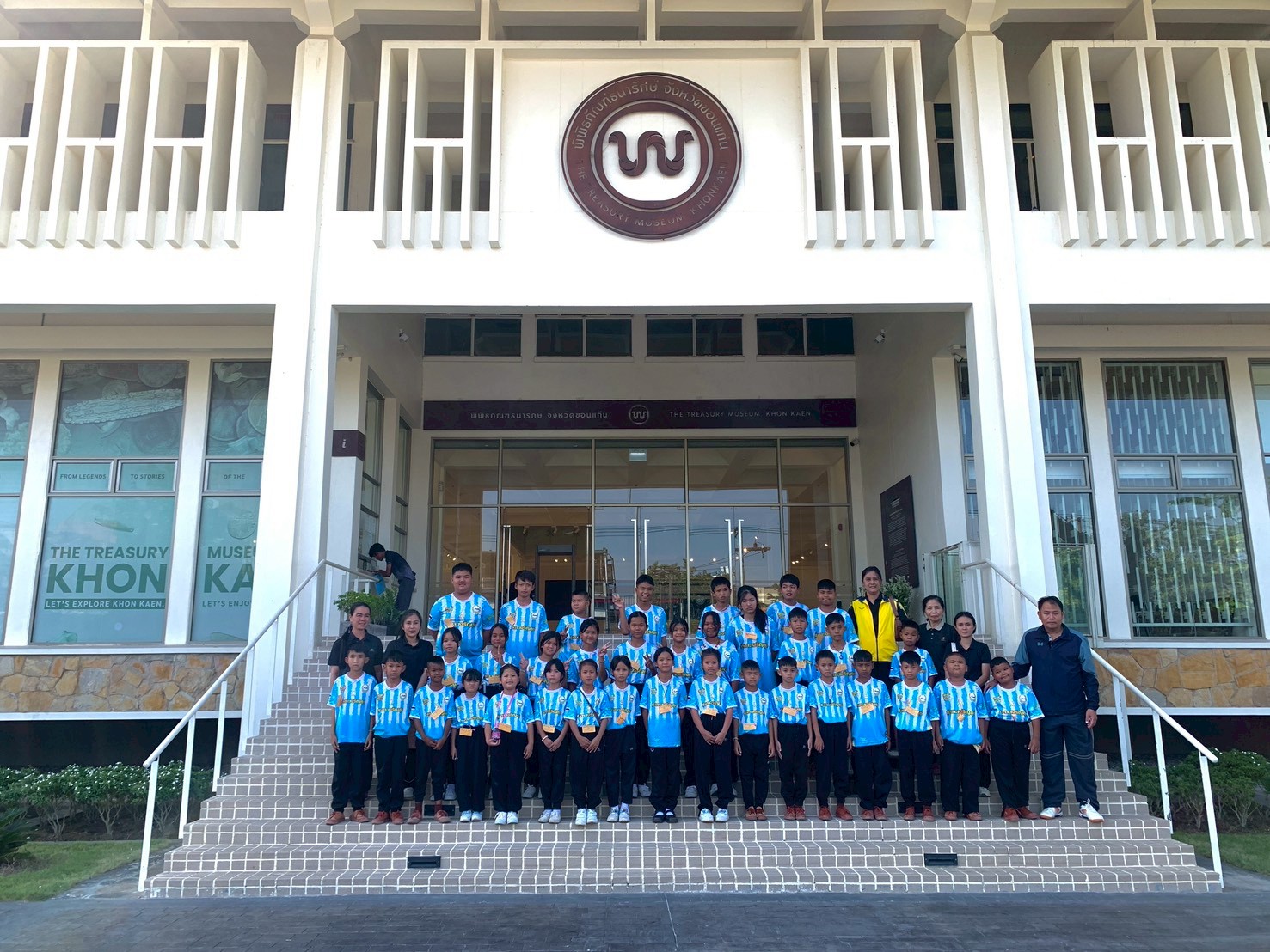 LINE_ALBUM_คณะ ธันวาคม 2568_251209_19.jpg