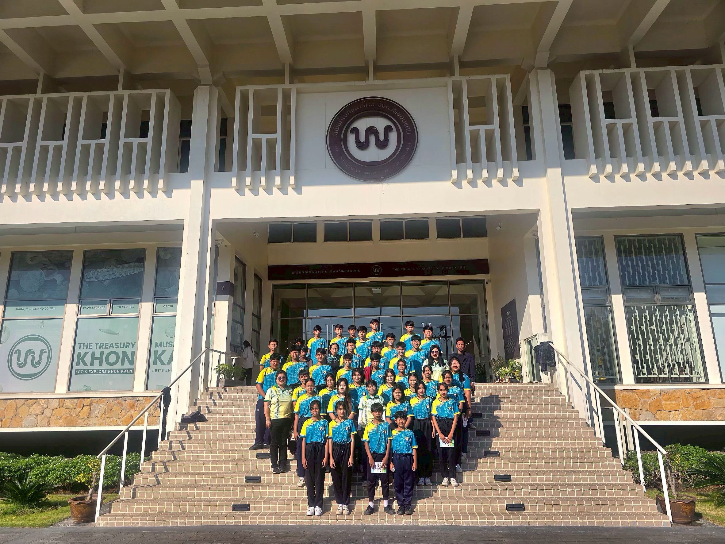 LINE_ALBUM_คณะ ธันวาคม 2568_251203_4.jpg