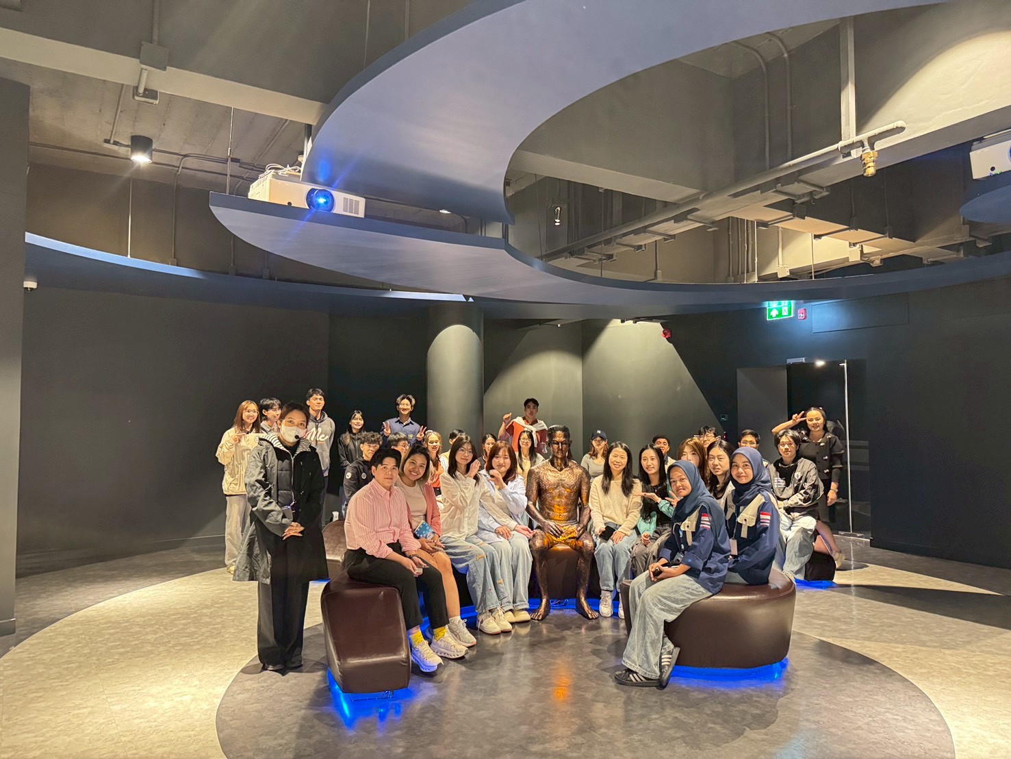 LINE_ALBUM_คณะ มกราคม 2569_260113_12.jpg