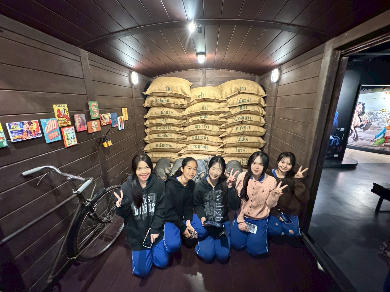 LINE_ALBUM_คณะ มกราคม 2569_260113_5.jpg