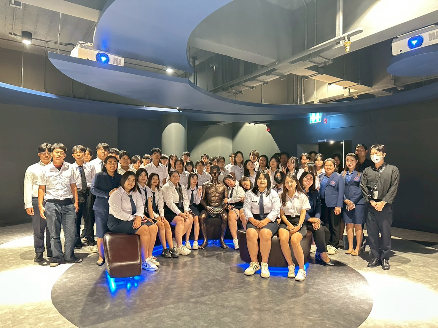 LINE_ALBUM_คณะงดเว้น 69_260226_27.jpg