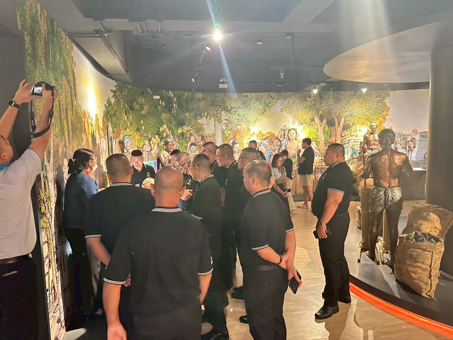 LINE_ALBUM_คณะงดเว้น 69_260217_1.jpg