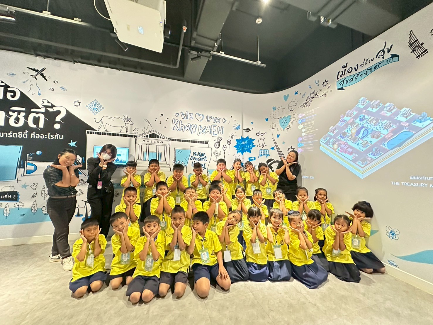 LINE_ALBUM_คณะงดเว้น 69_260213_8.jpg