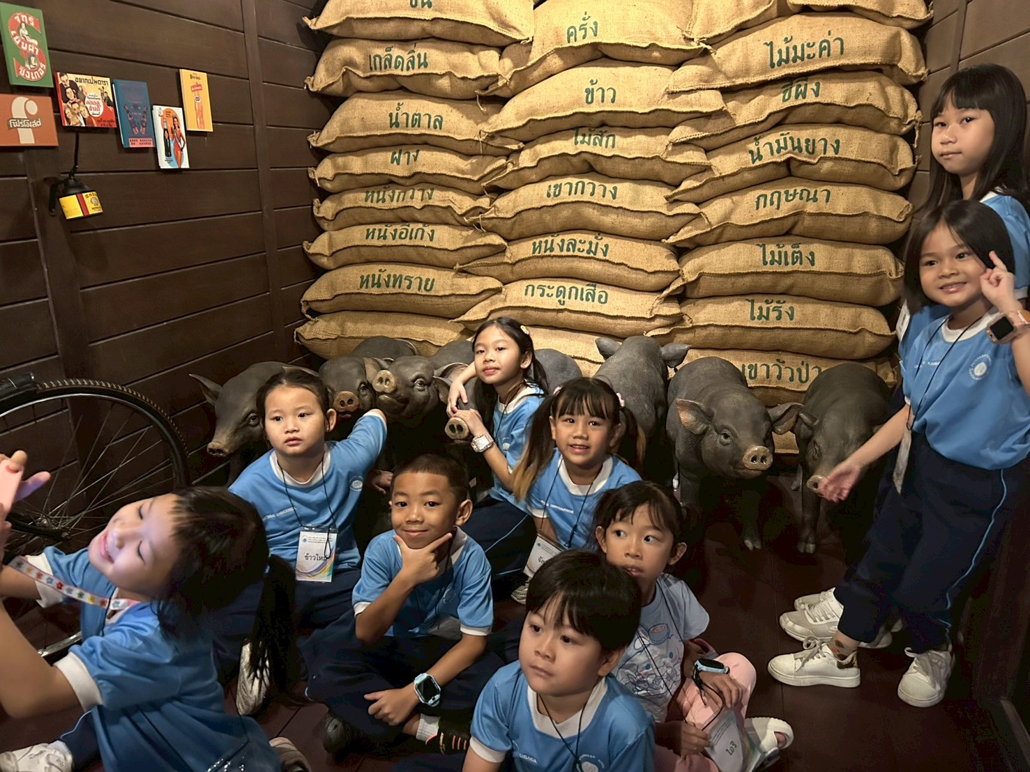 LINE_ALBUM_คณะงดเว้น 2_260403_9.jpg