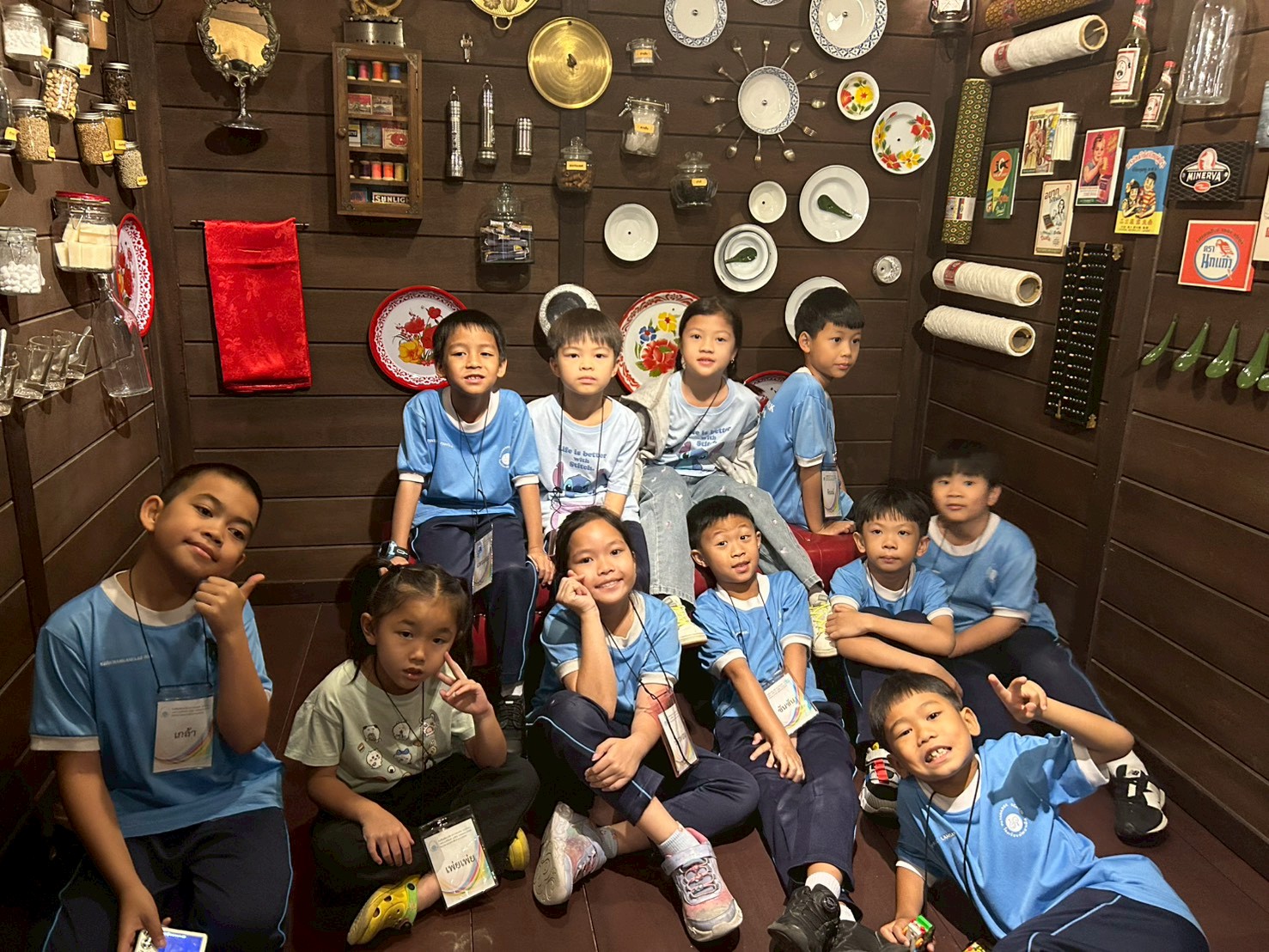 LINE_ALBUM_คณะงดเว้น 2_260403_8.jpg