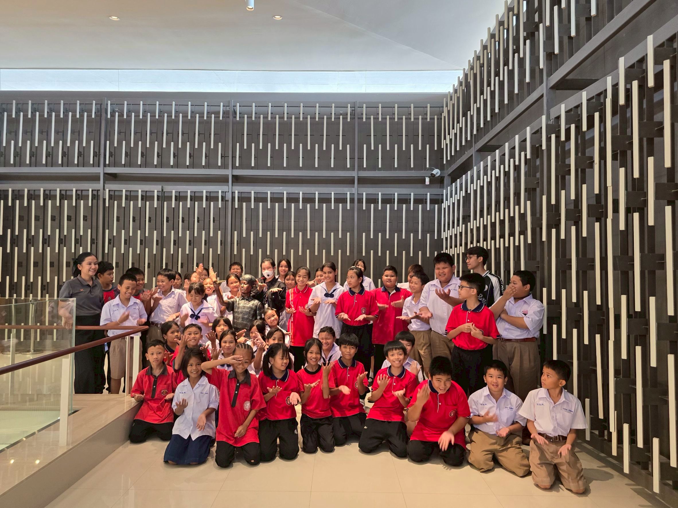 LINE_ALBUM_คณะงดเว้น 2_260623_19.jpg
