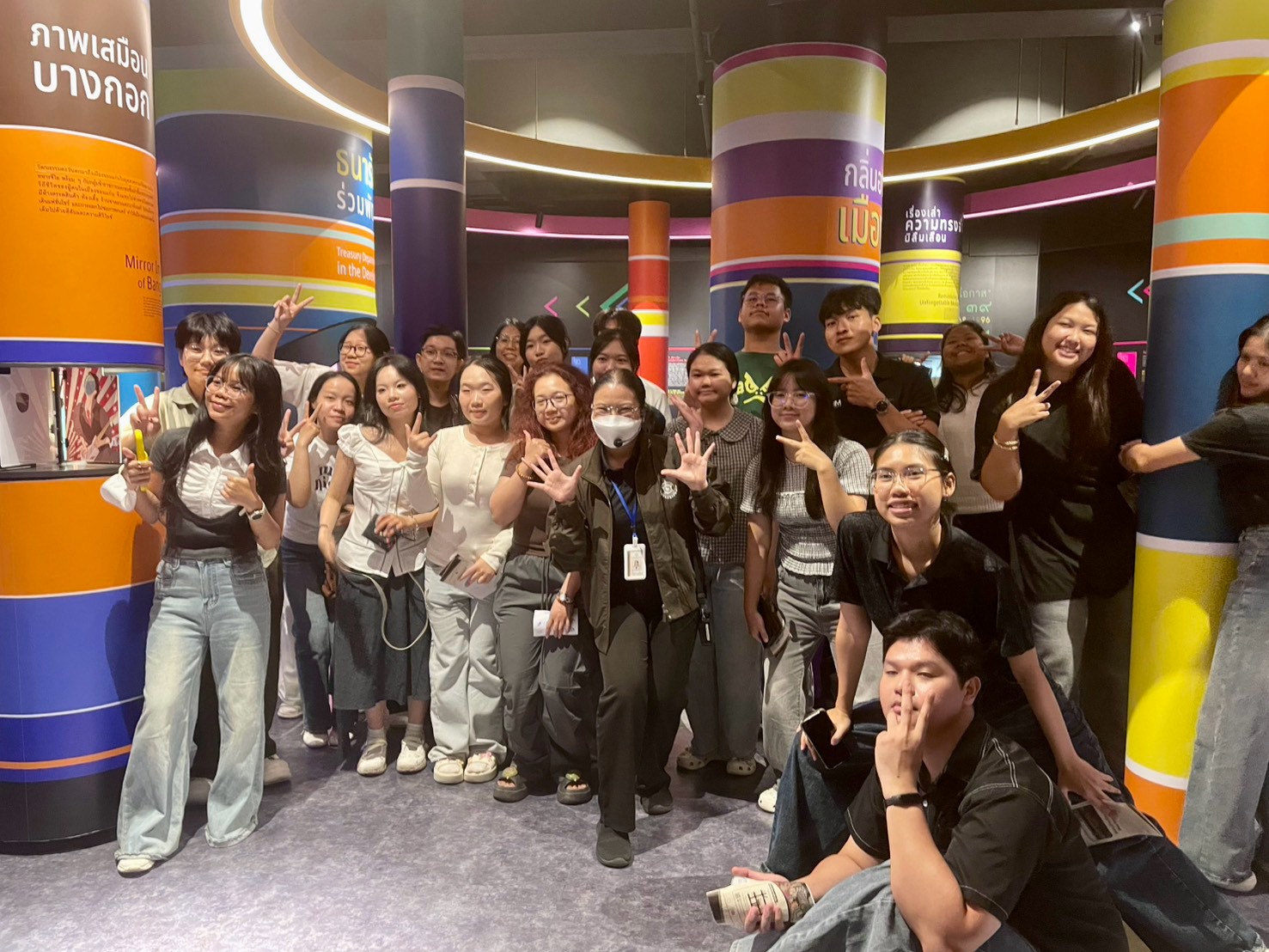 LINE_ALBUM_คณะงดเว้น 2_260828_2_0.jpg