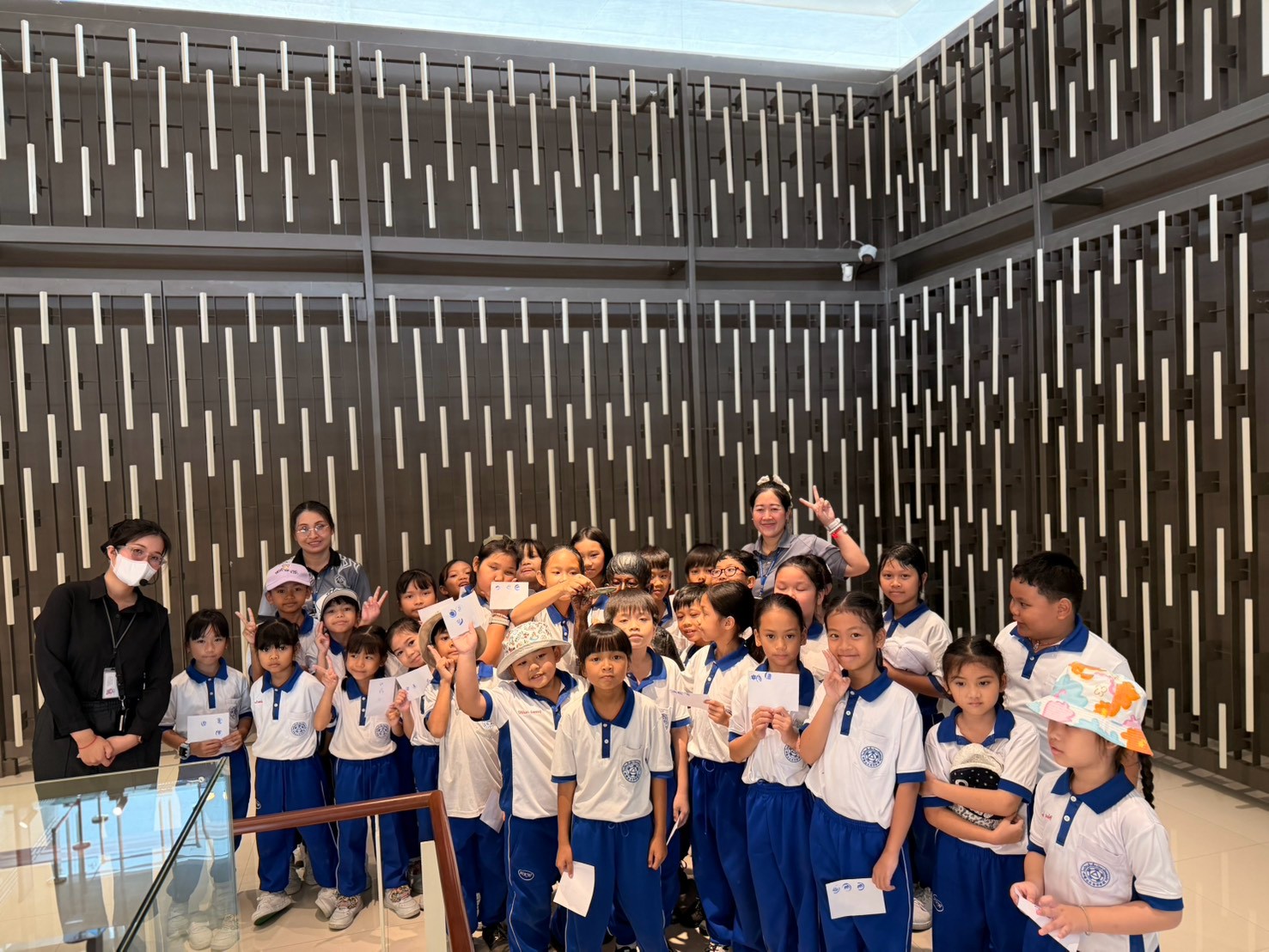 LINE_ALBUM_คณะชำระบัตรจ้า_260925_31.jpg