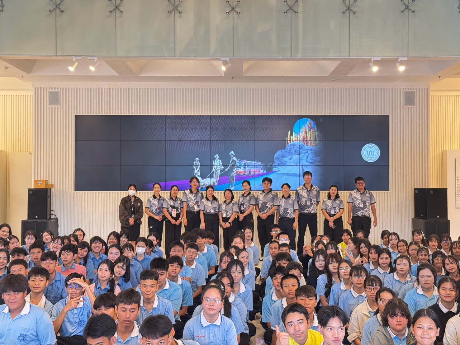 LINE_ALBUM_คณะชำระบัตรจ้า_260925_48.jpg