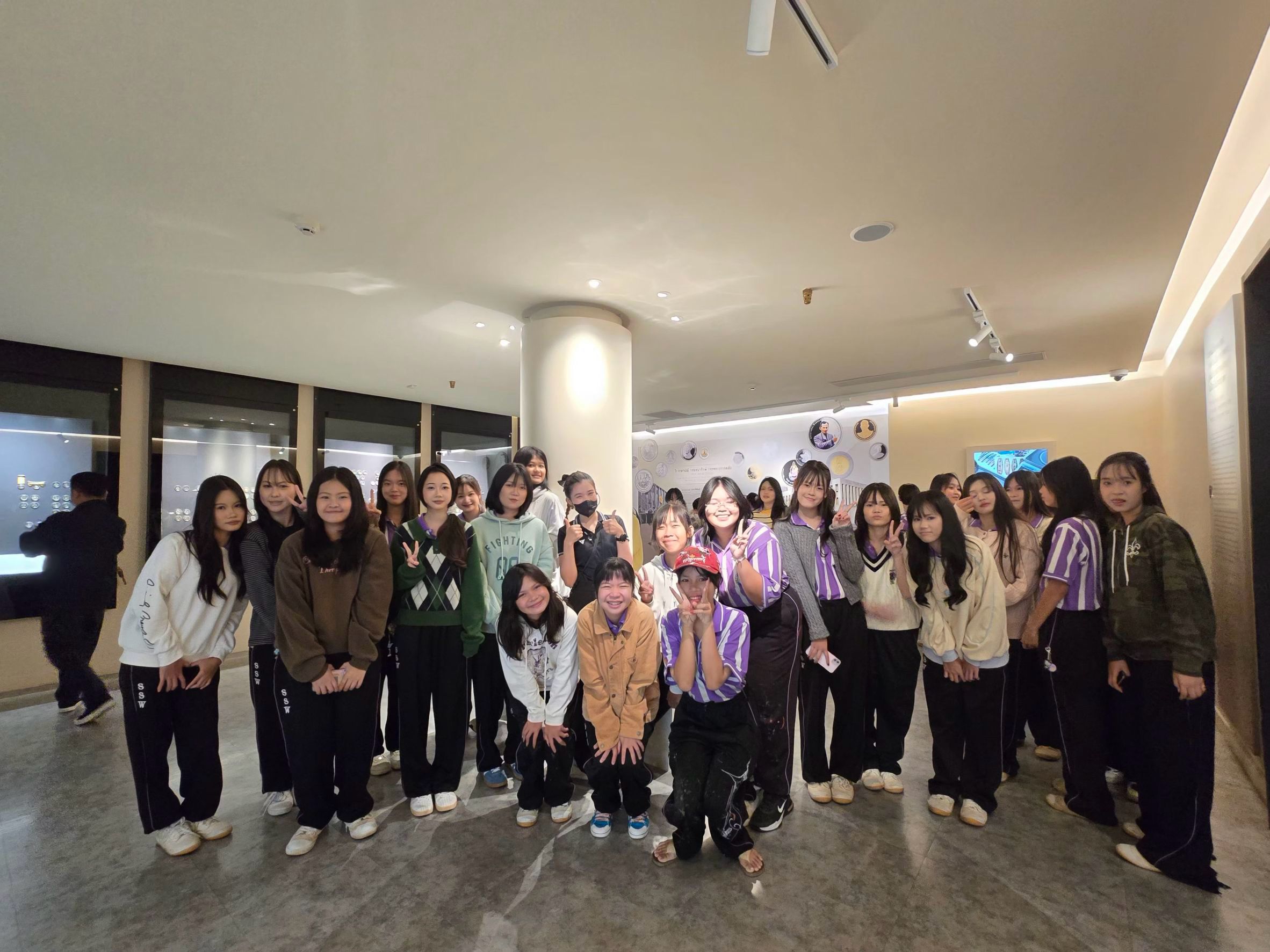 LINE_ALBUM_คณะงดเว้น 2_261007_11.jpg